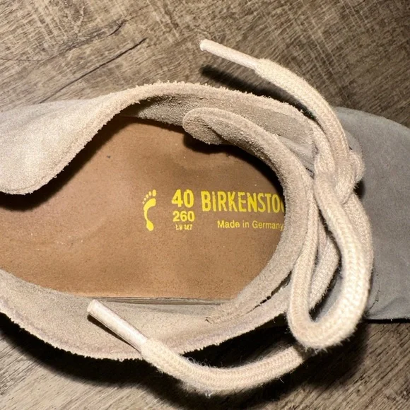 BIRKENSTOCK Dundee Suede Taupe Comfort Laced Ankle Boots Womens Sz 40 - Picture 4 of 6